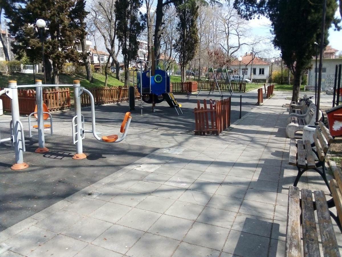 Emona Apartment Burgas Екстер'єр фото